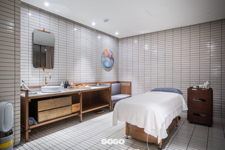 見證驚艷改變的面部SPA！奢寵美容護理盡在上海素凱泰酒店