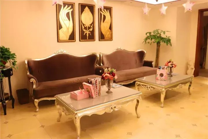 美容院也需要士氣！從女漢子到鋼鐵俠這就是女王精神