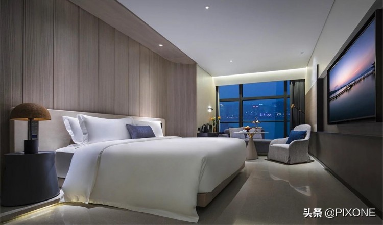 杭州錢江新城CBD新晉網(wǎng)紅酒店體驗在云端看江景