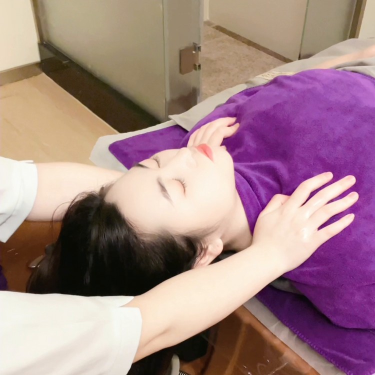 花沐禧真的不要太舒服啦！你一定要來感受一下！#頭療spa