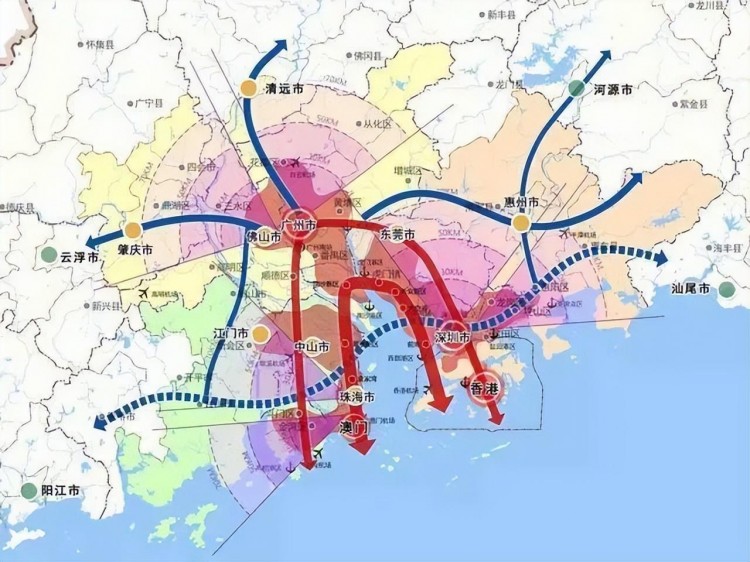深圳技師忙瘋了會(huì)所被香港人擠爆！這就對(duì)了