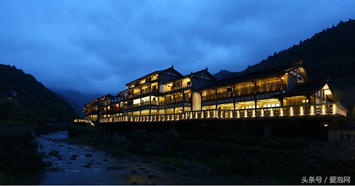 重慶唯一處在5A景區(qū)里的溫泉——南川金佛山天星國際溫泉城