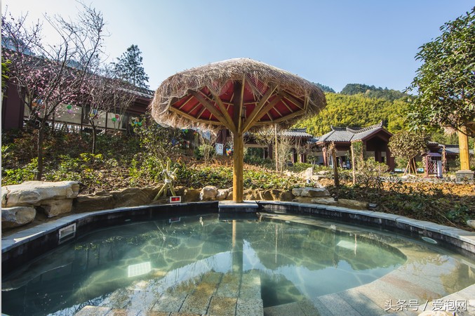 重慶唯一處在5A景區(qū)里的溫泉——南川金佛山天星國際溫泉城