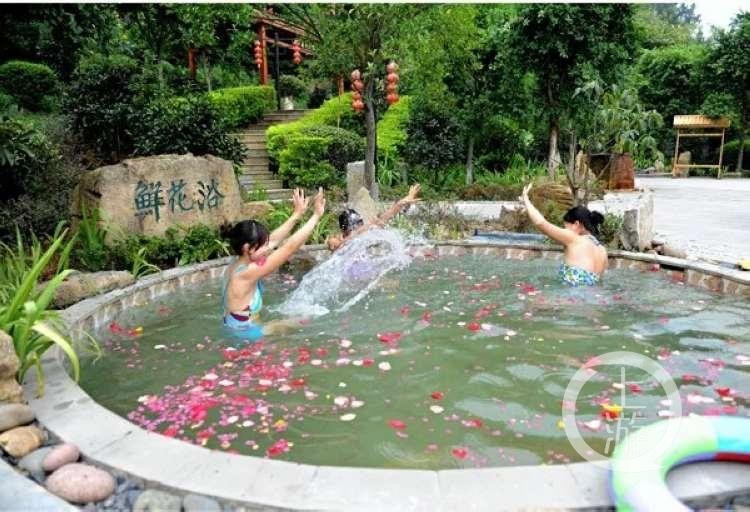 泡個溫泉驅(qū)寒解乏重慶冬日泡湯線路送給你