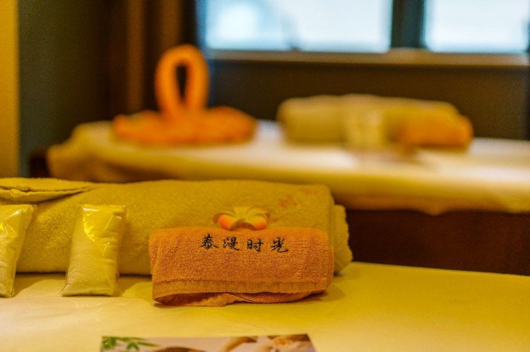 入冬的深秋去西安高新泰漫時光體驗(yàn)一次專業(yè)的泰式古法按摩