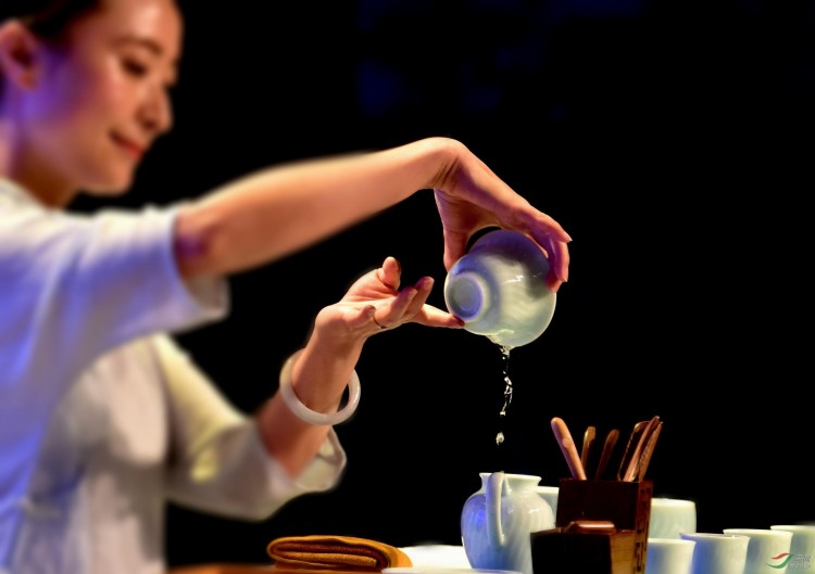 重慶渝北：五層樓獨(dú)棟沉浸式沐足養(yǎng)生秘境