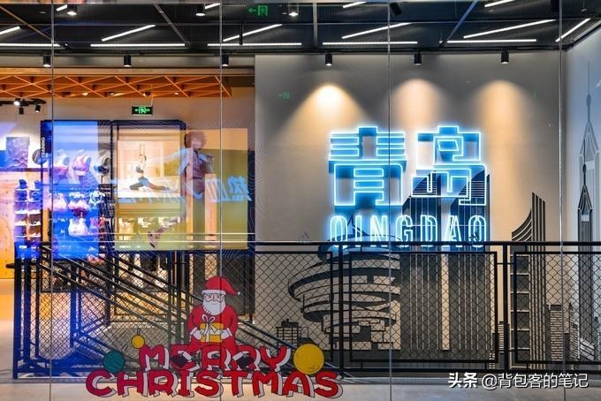 時(shí)尚青島最具代表的兩個(gè)休閑購(gòu)物中心緊靠一線海景