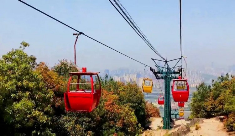 441個(gè)車位！乘纜車打卡古寺名景……周末躲到福州這處高山秘境盡享森林SPA吧