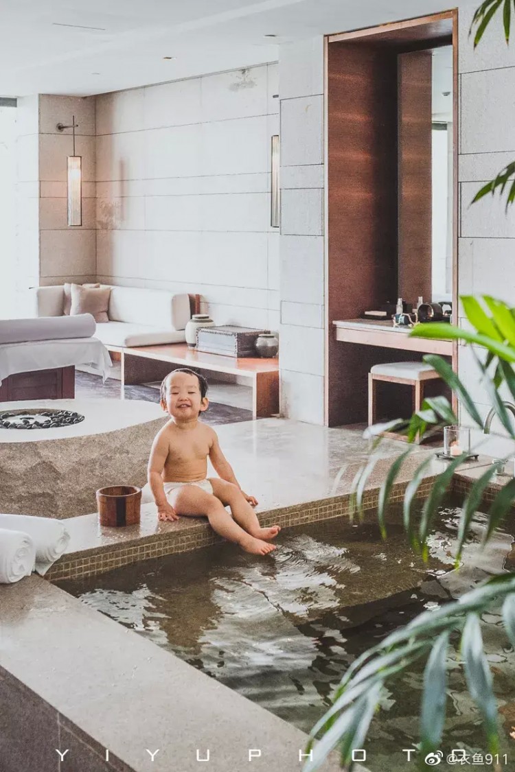 青島涵碧樓節(jié)日療愈之旅：雙旦專享湯泉養(yǎng)生套餐
