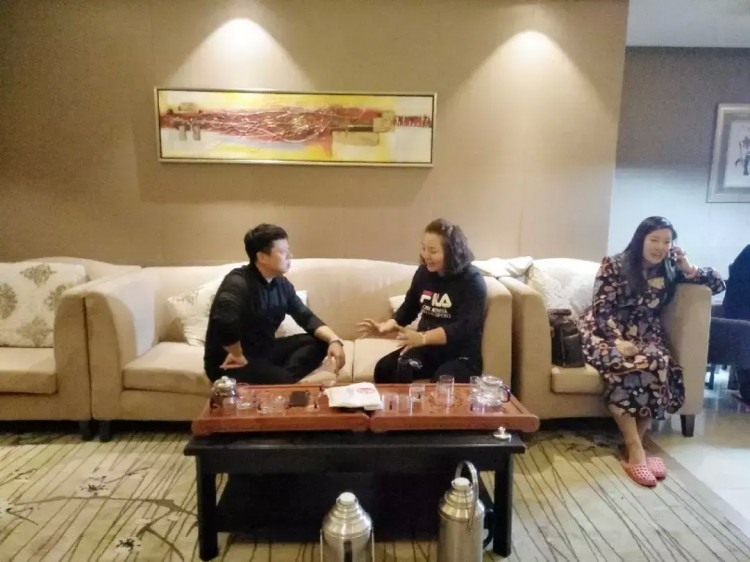 哈爾濱德申國際第一俱樂部商務(wù)沙龍—678水匯