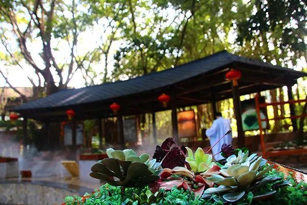 推薦|刺激的水上項(xiàng)目養(yǎng)生的溫泉......激情夏日一起來(lái)南寧嘉和城溫泉谷吧