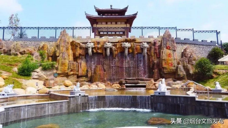 舒服！秋意漸濃養(yǎng)生季就來(lái)泡湯吧~
