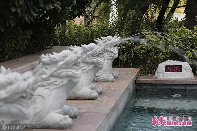 詩(shī)與遠(yuǎn)方云上見(jiàn)|走進(jìn)崑龍溫泉一池仙泉仙霧縹緲