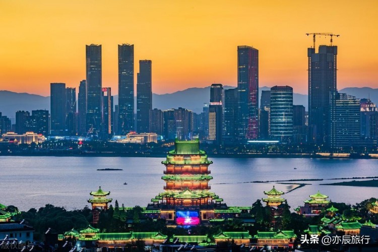南昌十大春節(jié)旅游景點(diǎn)南昌春節(jié)哪里好玩南昌過(guò)年游玩的地方