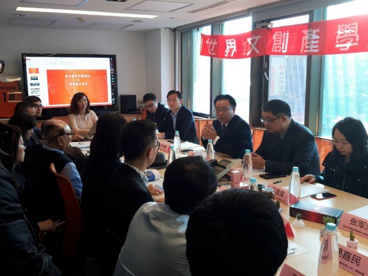 吳慧蓮理事長帶領(lǐng)企業(yè)界貨出得去人進(jìn)得來大家發(fā)大財