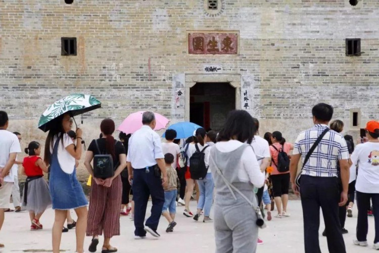 2019年安遠(yuǎn)旅游直通車讓快樂加速讓旅行更美好！