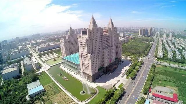 不得不｜忙碌了一整年的你該停下來(lái)歇歇了