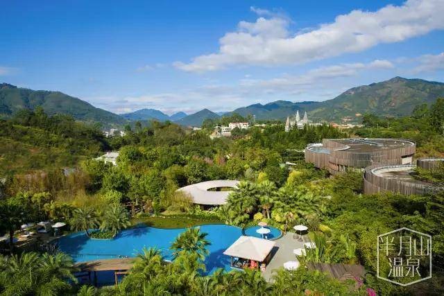 漳州半月山溫泉一大一小不到100元搶泡一汪美人湯58個(gè)溫泉池哦