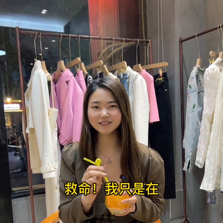 沒事的。來這里做個SPA美甲，然后免費喝下午茶！#年...