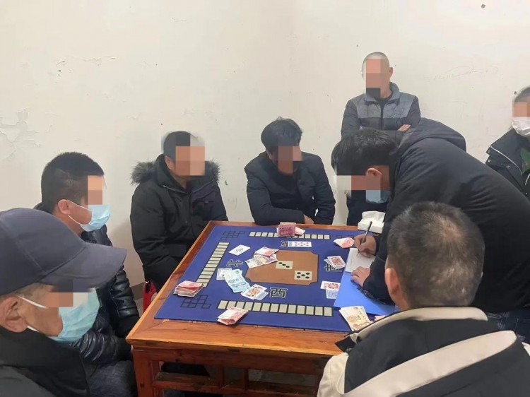 棋牌室旅店網(wǎng)吧……請(qǐng)注意蕪湖公安在嚴(yán)格巡查