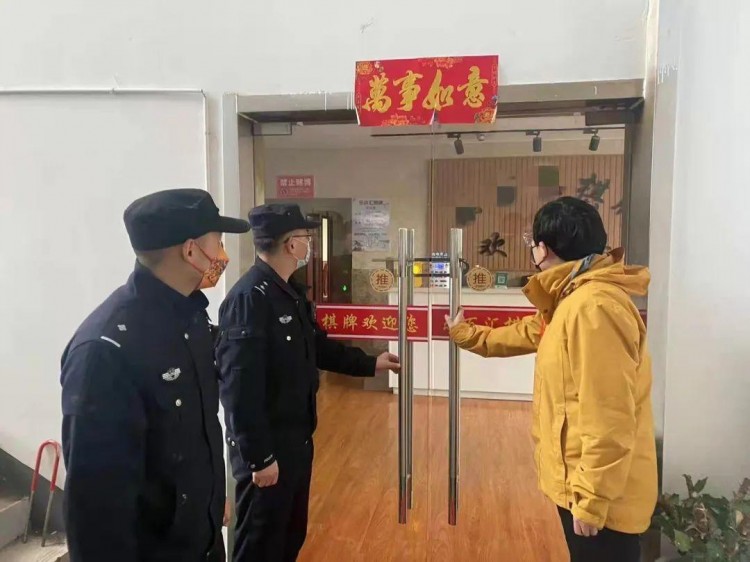 棋牌室旅店網(wǎng)吧……請(qǐng)注意蕪湖公安在嚴(yán)格巡查