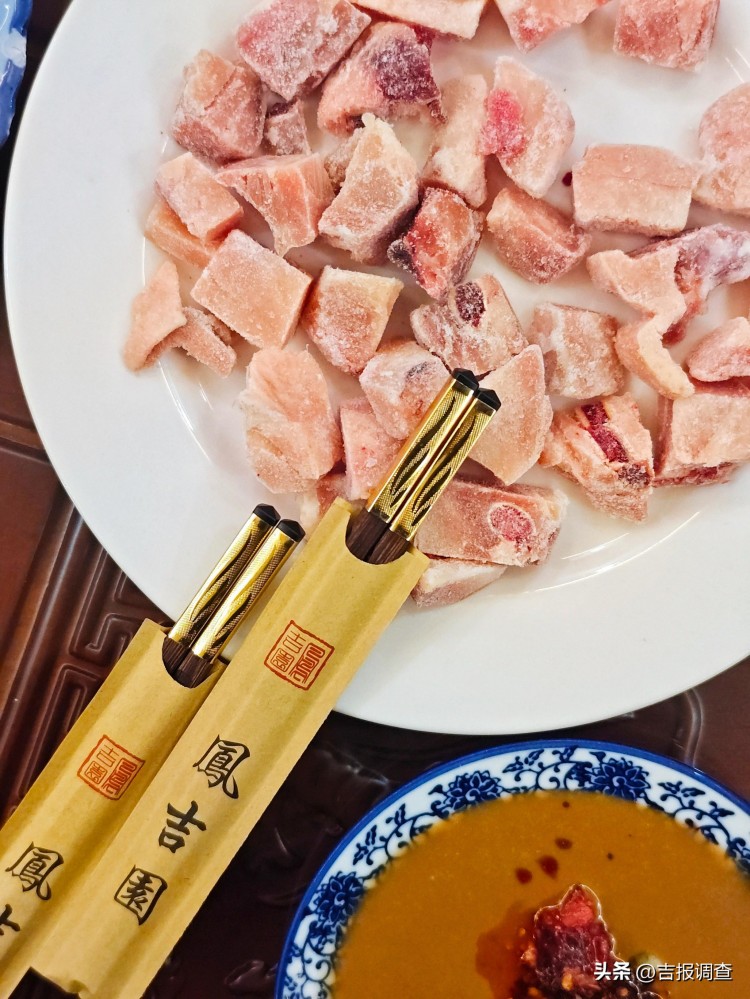 玩轉(zhuǎn)冰火兩重天——在吉林市吉雪滑雪場體驗歡喜民俗年