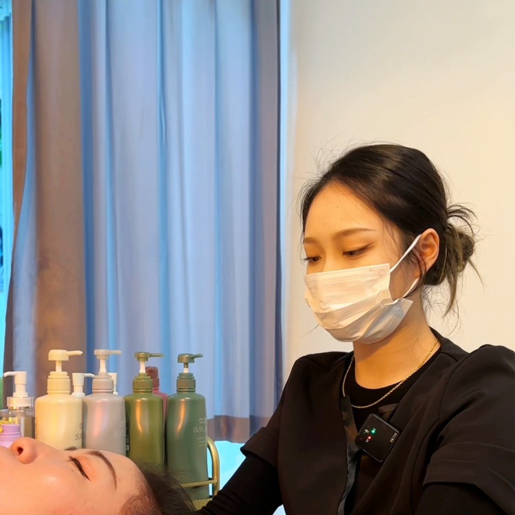 繁忙的生活給自己頭部好好放松一下吧！#隨手發(fā)一個小日常