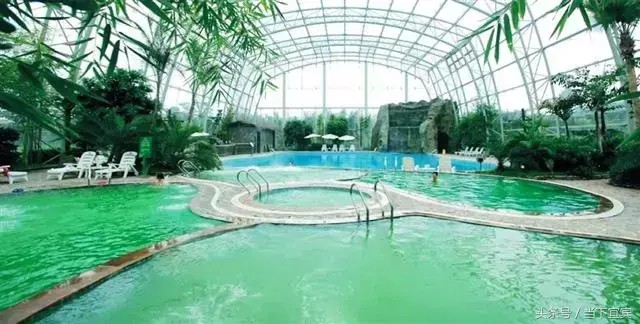 天氣涼爽！宜賓周邊6大溫泉?jiǎng)俚毓ヂ?，各有特色?></span><span id=
