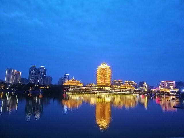 12月淡季去四川眉山實(shí)惠愜意！四天三晚怎么玩看過來！