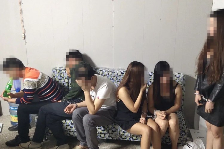 賣淫窩點暗藏在居民樓中！廣西警方搗毀多個賣淫窩點55名男女被帶走