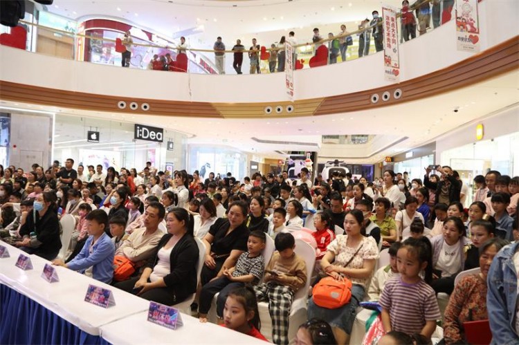 CCAC第十一季中國好貓步阜陽賽區(qū)頒獎盛典轟動全城