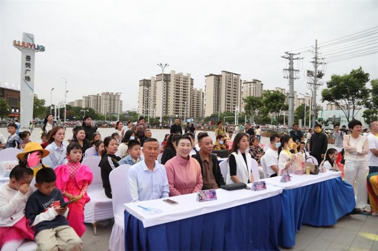 CCAC第十一季中國好貓步阜陽賽區(qū)頒獎盛典轟動全城