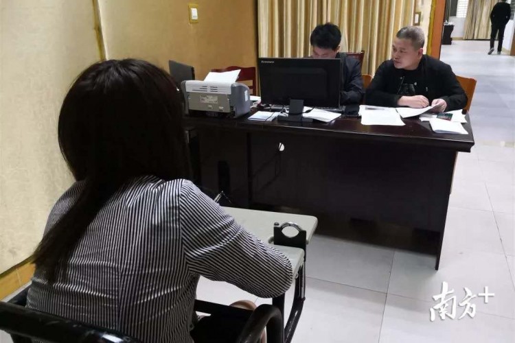神操作！為逃避民警檢查梅州這家保健城竟用遙控裝置通風(fēng)報(bào)信