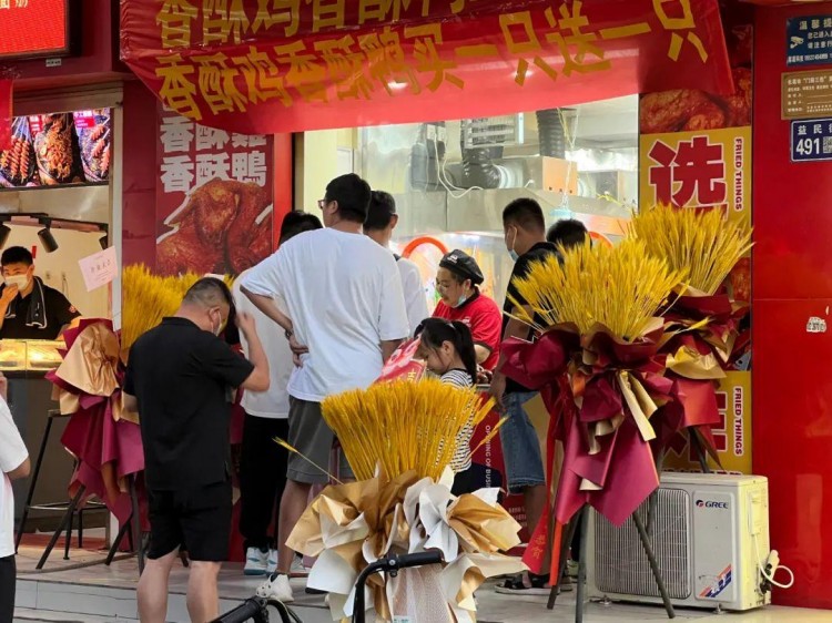 吃排檔！逛步行街！這就是長葛人的夜生活