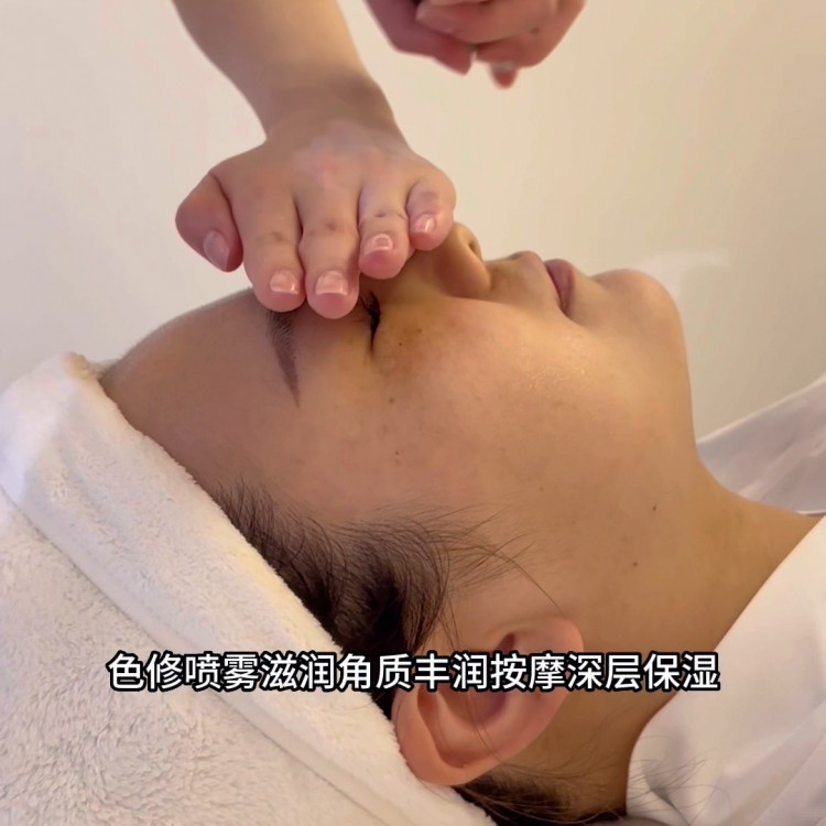 萬(wàn)達(dá)何維詩(shī)修麗可瀑布水療只要99￥哦真大很贊??老...