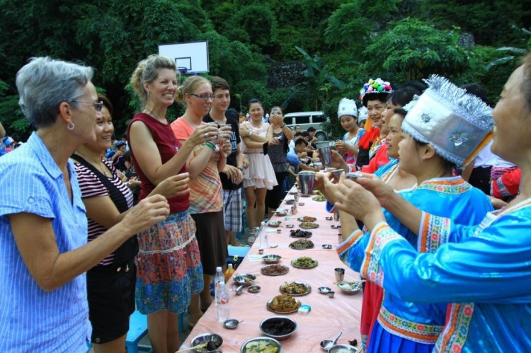 覽河池美景探訪長壽秘密巴馬國際長壽養(yǎng)生旅游勝地靜待你來