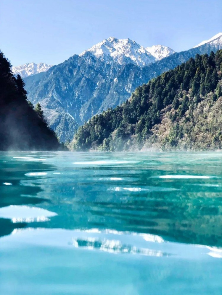 古爾溝國(guó)際溫泉康養(yǎng)度假區(qū)：四川最美的雪山下的溫泉康養(yǎng)勝地