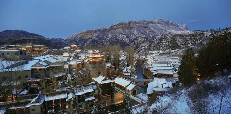 最美麗的旅行就在不遠(yuǎn)處——津冀媒體古北水鎮(zhèn)風(fēng)靡一時