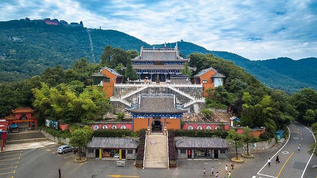 春節(jié)去哪江蘇茅山自駕冬游記:約泡竹海小野溫湯山宿隱奢網(wǎng)紅酒店
