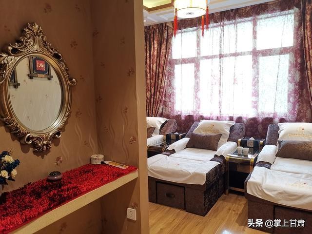 甘肅白海螺健康管理中心開業(yè)首日為10位母親提供免費藏浴服務