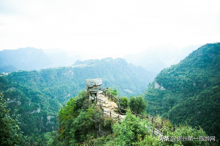 西南門(mén)戶秀美獨(dú)山：來(lái)這里做個(gè)天然生態(tài)SPA
