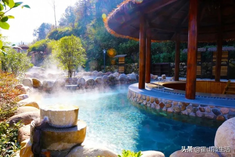 霍山縣陡沙河溫泉小鎮(zhèn)再獲安徽省職工療休養(yǎng)基地榮譽稱號