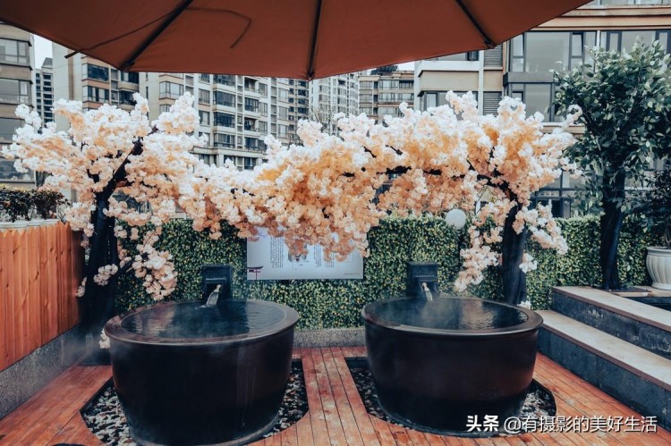 世界三大洗浴文化之一的瑤族瑤浴，被這家康養(yǎng)酒店，帶來了貴陽