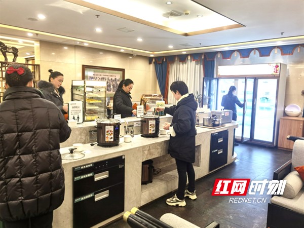 助力長(zhǎng)沙煙火氣回歸頤而康門店回暖為什么這么快